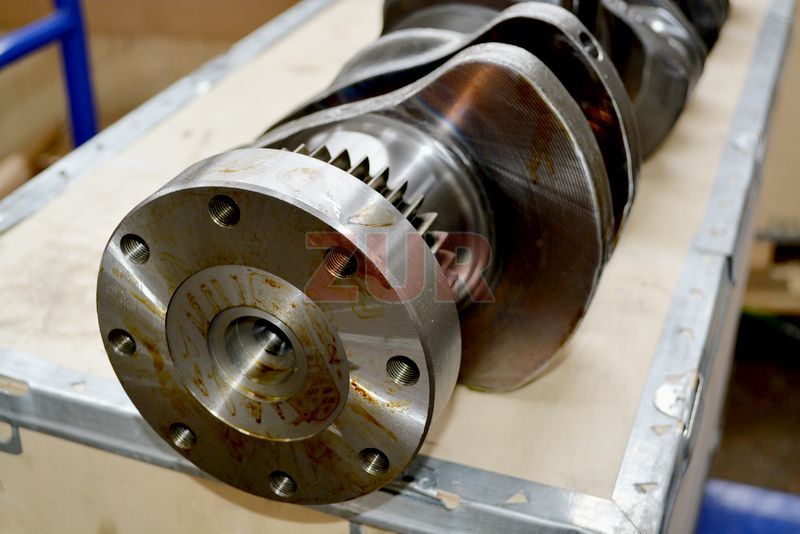 Вал коленчатый V=5,9 6ISBe250 (Оригинал) 2830476 / 4896767 / 2830477