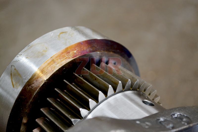 Вал коленчатый V=5,9 6ISBe250 (Оригинал) 2830476 / 4896767 / 2830477