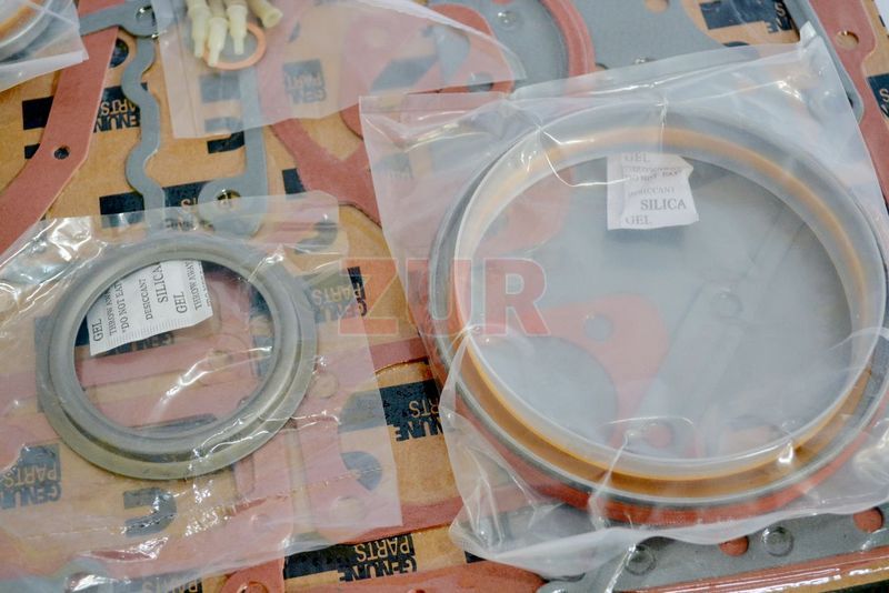 Комплект прокладок нижний V=3.9 4BT 3802375