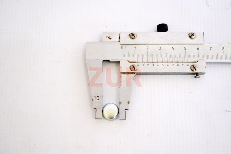 Заглушка ГБЦ 3945095 3945095