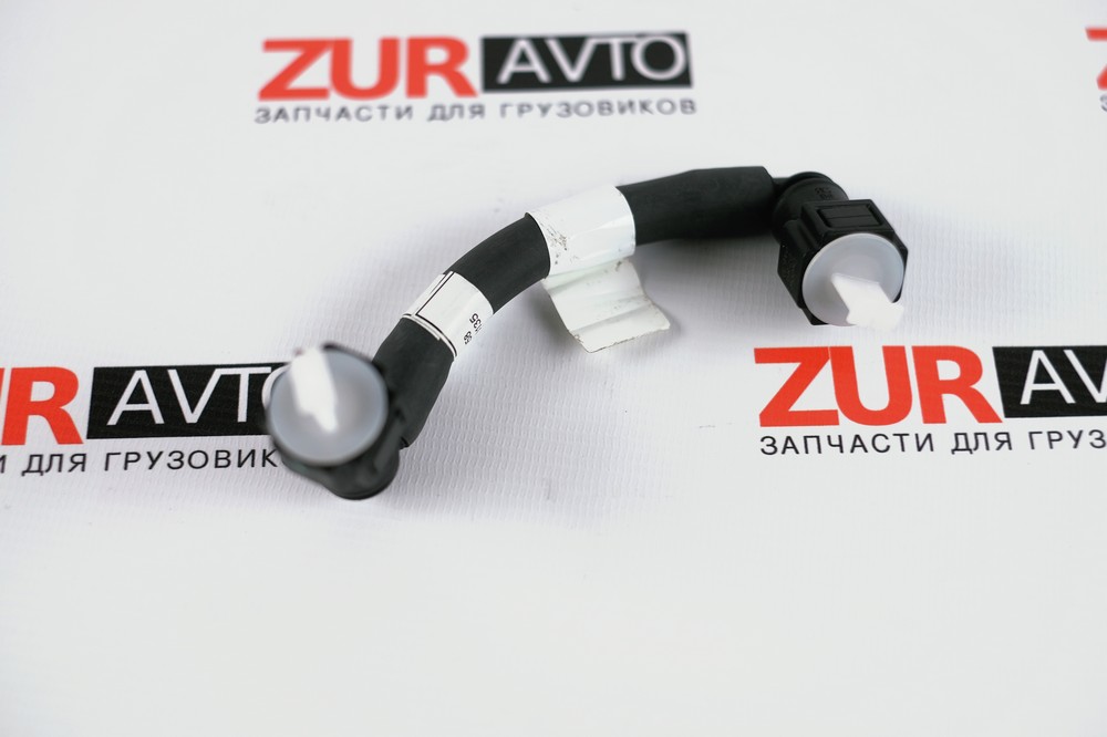 Трубка подачи топлива от фильтра к ТНВД ISBe 4930058 4930058